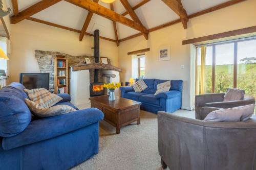 Rock House | Spring Barn