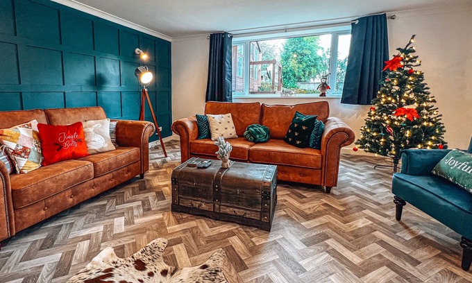 Bonsall Cottage | Spring Cottage Sleeps 6 pet friendly