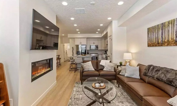 Park City House | Spring Skiing Special! Park City 3bd 3bath- 10 Min to Main Street and Resorts