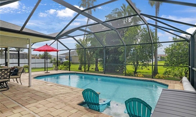 Trafalgar House | Spring Summer specials- heated pool, close to many stores and restaurants