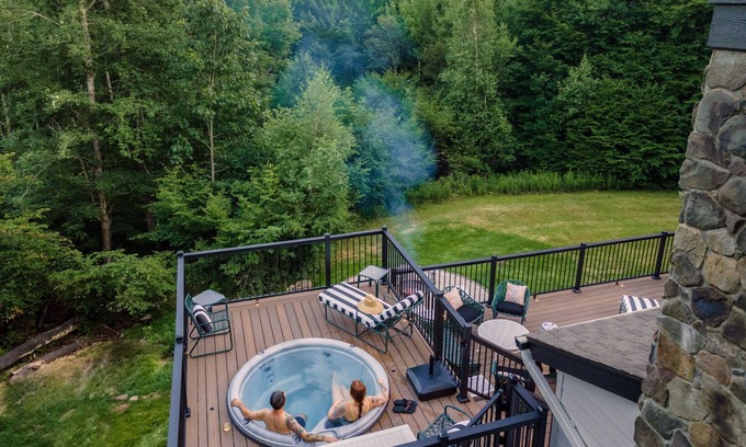 Hunter House | Spring to Hunter Mountain, NY in style @killercatmountainhouse