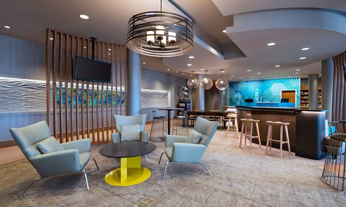 Anaheim Resort Hotel | SpringHill Suites Anaheim Maingate