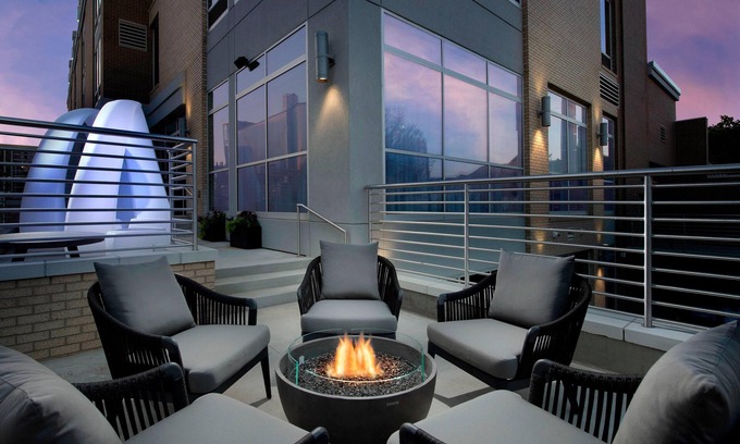 Downtown Atlanta Hotel | SpringHill Suites by Marriott Atlanta Downtown