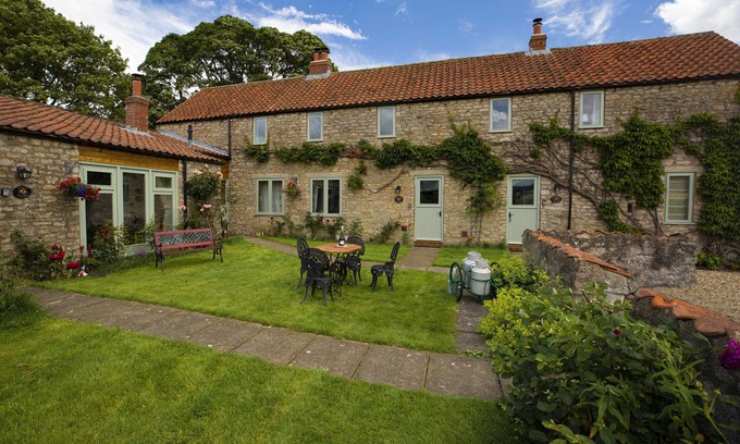 Scawton Cottage | Sproxton Hall Cottages - A hidden gem near Helmsley, for 17 guests in beautiful countryside