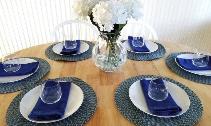 Aptos Cottage | Spruce Beach Cottage - Walk to beach