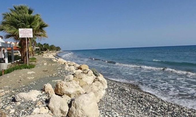 Meneou House | Spyros No23 Charming Oceanview Maisonette