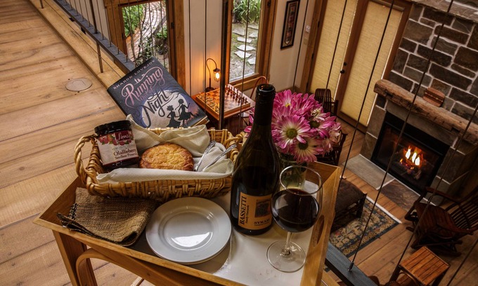 Cambria Bed & Breakfast | Squibb Houses