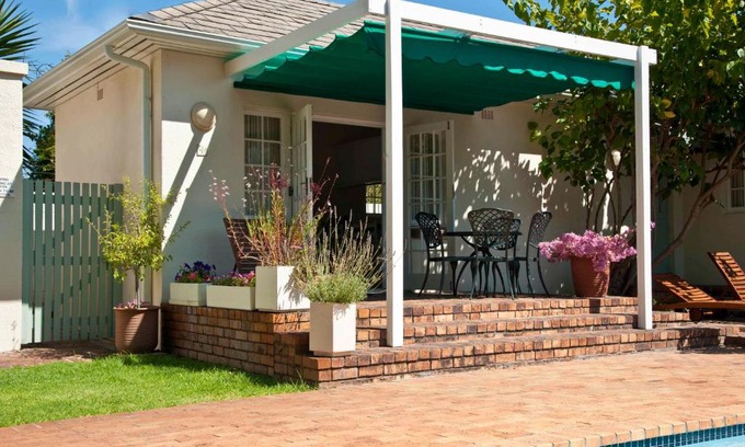 Claremont Apartment | Squirrels Way Cottages