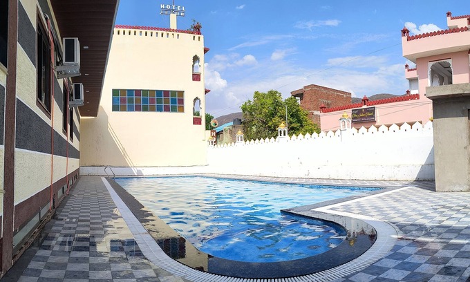 Pushkar Hotel | SR Resort Pushkar
