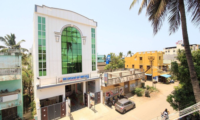 Kalapettai Hotel | Sri Sathiya Sai Residency
