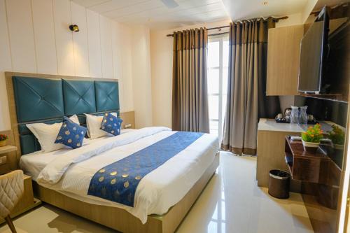 Varanasi Hotel | Sri Shyam Villas