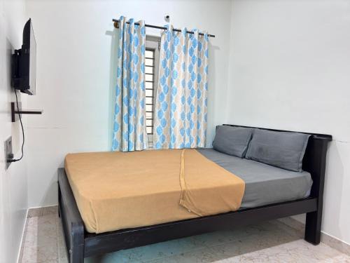 Chikkamagaluru Hotel | Sri Siri lodge and hotel