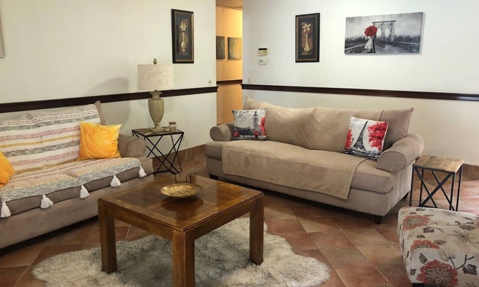 Elkton House | St. Augustine 4 bed/2 bath sleeps 8, pool. Great for families and nature lovers.