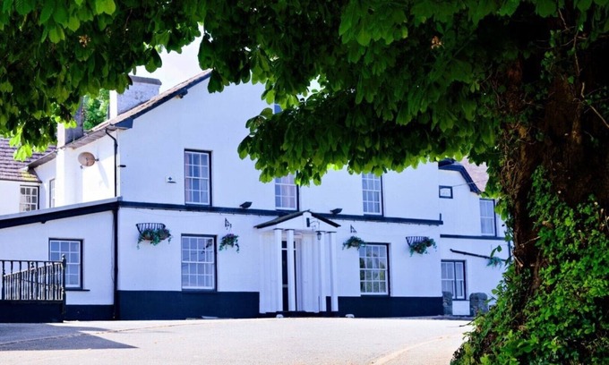 Clynnogfawr House | St Beuno House, Clynnog Fawr, Caernarfon, Gwynedd