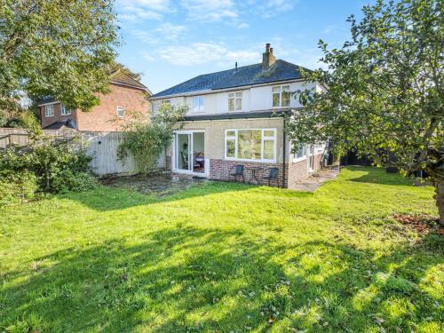 Hayling Island House | St Elmo
