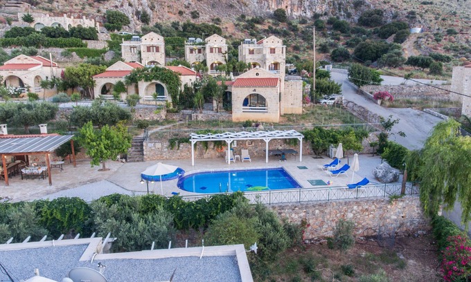 Apokoronas Villa | St. George's Retreat Village