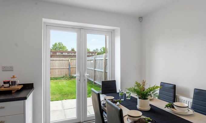 St Helens House | St Helens Near Haydock Park Racecourse, Free Parking