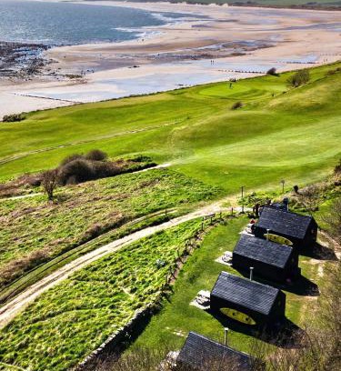 South Charlton Apartment | St Hilda Beach Hut Alnmouth