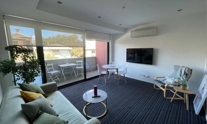 St Kilda Apartment | St. Kilda Beach Apartment