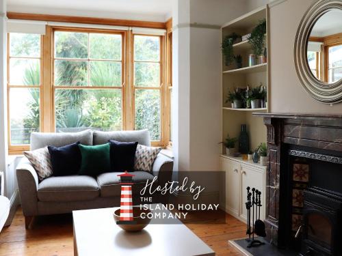 Ventnor House | St Rhadagunds Cottage East - Pet friendly