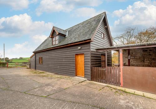 Llanfair Caereinion House | Stabal y Copa
