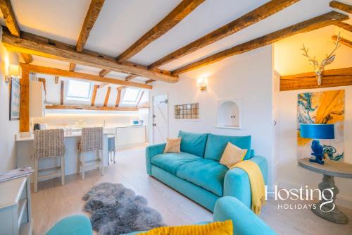 Marlow Apartment | Stable Annex Bisham - Vibrant 1 Bed With Parking