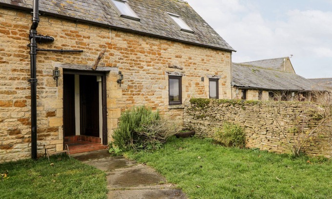 Longborough Cottage | Stable Cottage
