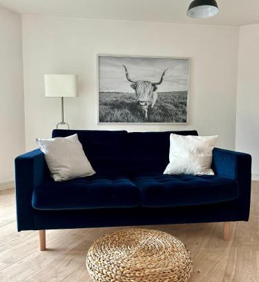Stafford Apartment | Stafford 2 Bedroom Apartment in Prime Location with Secure Parking