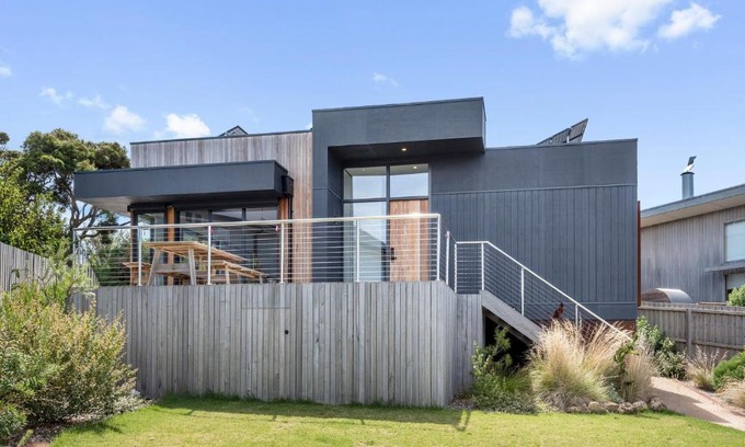Point Lonsdale House | Stage 1