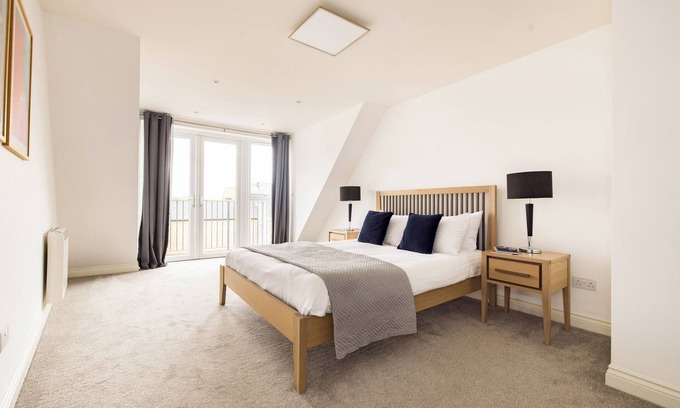 Staines Apartment | Staines City Centre by Charles Hope
