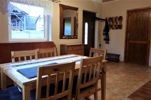 Wola Uhruska Cabin | Stajnia Rajdowa Geronimo