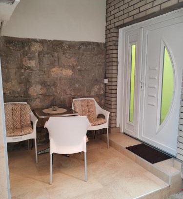 Valjevo Apartment | Stan na dan Ema 1