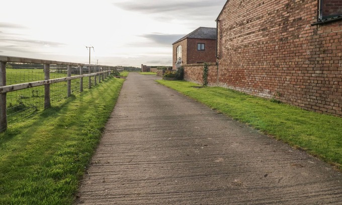 Wing Cabin | STANEGATE, pet friendly, with a garden in Brampton, Cumbria