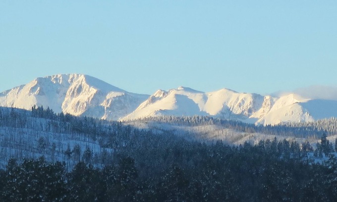 Woodland Park Ski Chalet | STAR GAZER MOUNTAIN RETREAT