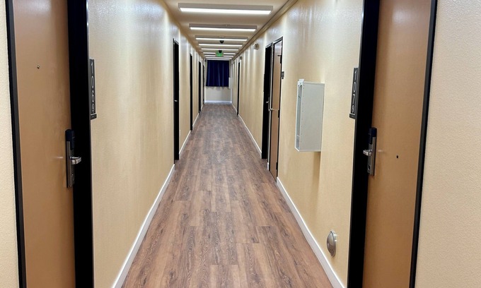 Maywood Hotel | STAR INN Hotel