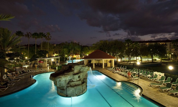 Kissimmee Hotel | Star Island Resort and Club