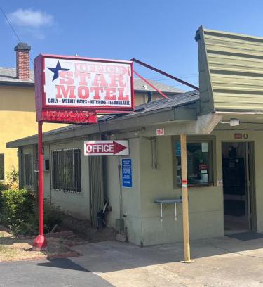 Palm City Hotel | Star Motel