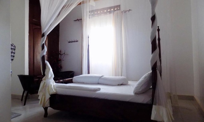 Kampala Hotel | Star Royal Motel Kitebi Kampala