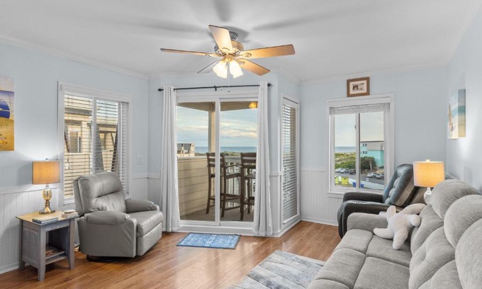 Morehead City Apartment | Starfish Hall