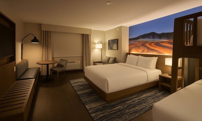 West Yellowstone Hotel | Starlite Yellowstone, Tapestry Collection by Hilton
