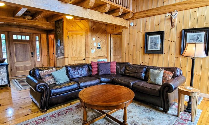 Lake Lure House | Starry Night Lodge