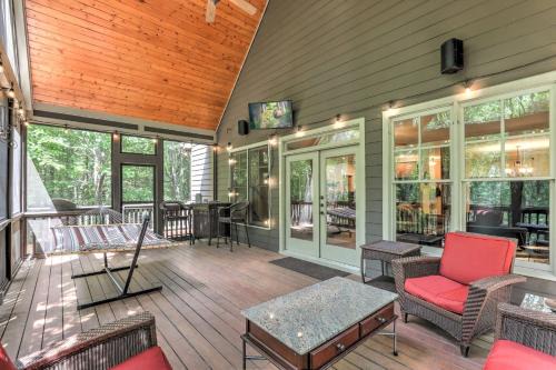 Big Canoe House | Stars Align Cottage - Relaxing Hot Tub Comfy Outdoor Seating More