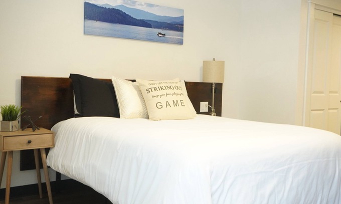Coeur d'Alene Hotel | State Motel - room seven