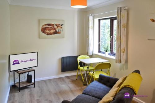 Salisbury Apartment | Station 1 bed Apartment - STAYSEEKERS
