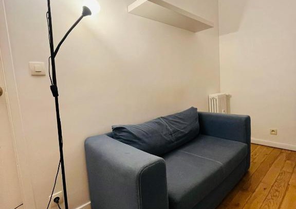 Maisons-Alfort Apartment | Stationnement Gratuit, 3mn du Métro, Parfait pour Télétravailler