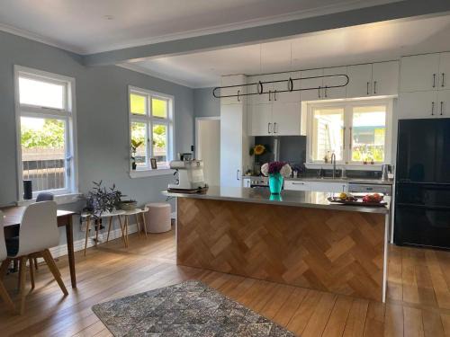 Blenheim House | Stay@10