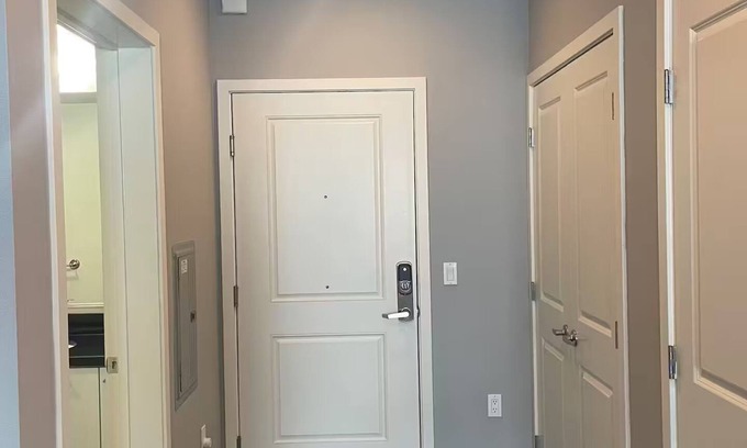 Chinatown Apartment | Stay at Massive studio apartment right in the heart of the City of Angels