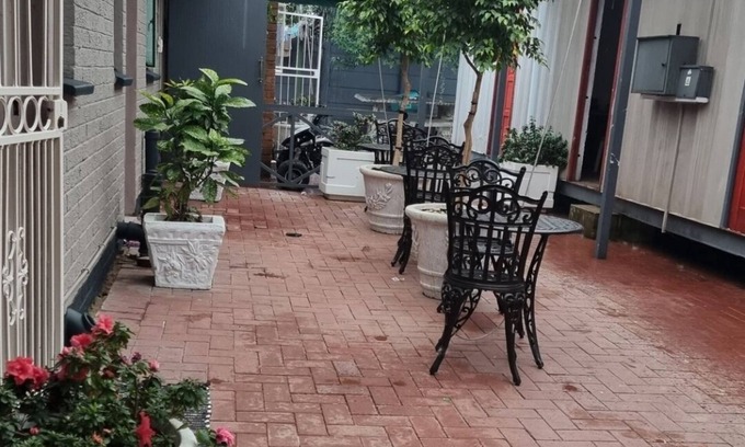Kempton Park House | Stay @ Home Airport Lodge