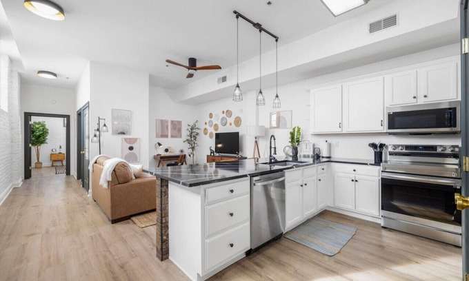 Johnson City Condo | Stay in heart of Johnson City - Urban Loft