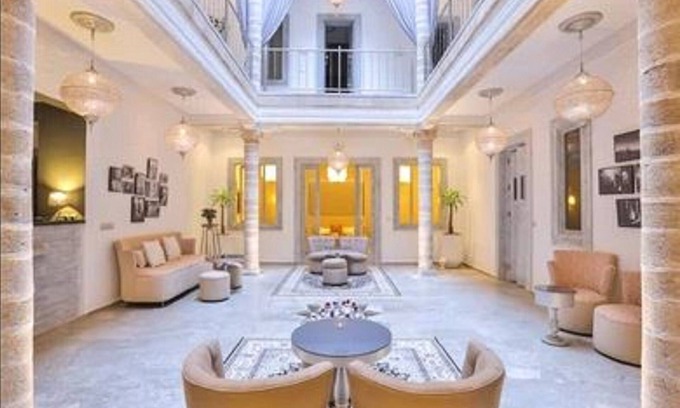 Medina Hotel | Stay in the heart of the city, superieure people (2) MALAKA